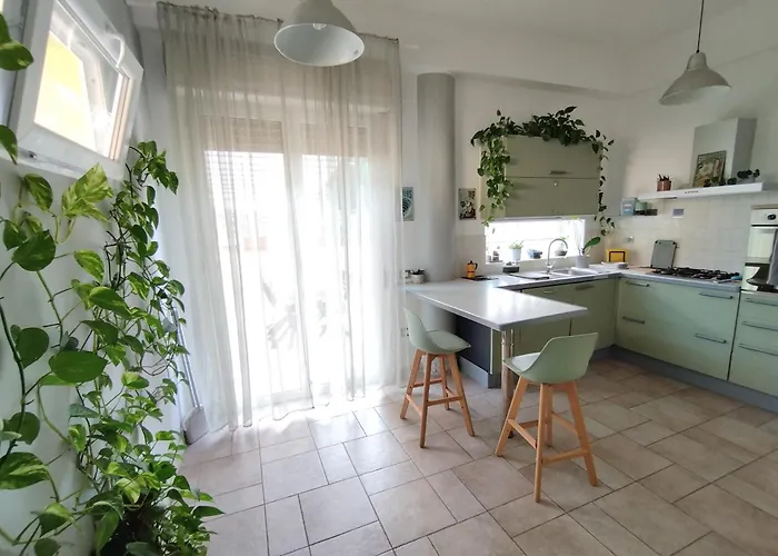 Fronte Mare Con Parcheggio Privato