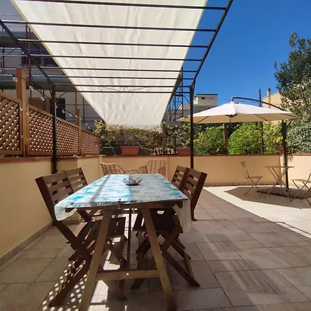 Fronte Mare Con Parcheggio Privato Appartement